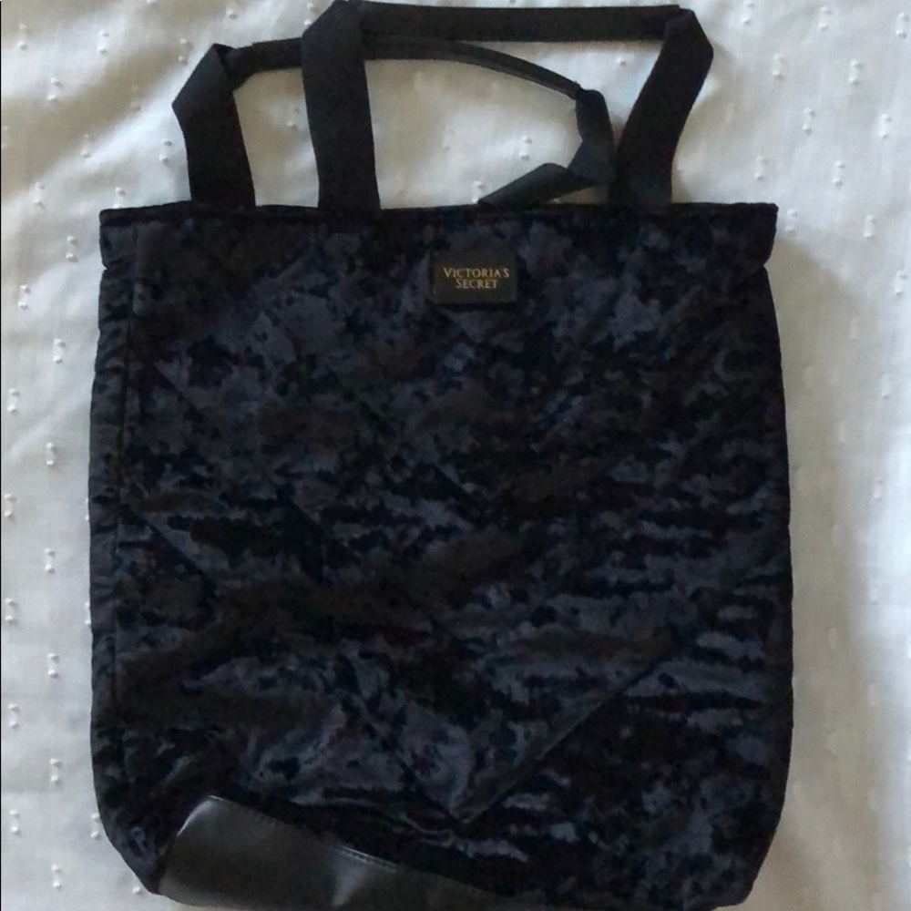 Victoria’s Secret NWOT velour bag